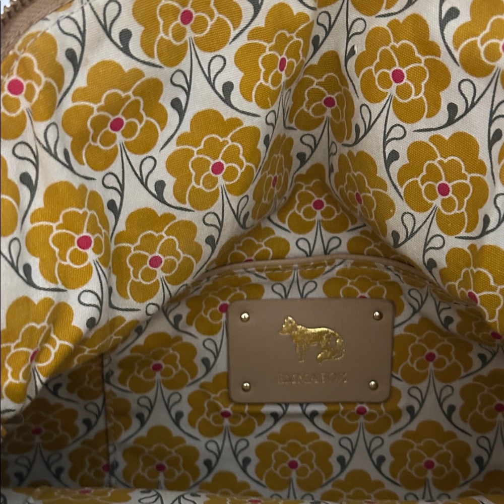 Emma Fox Stylish Tan and Red Handbag crossbody - Picture 5 of 7